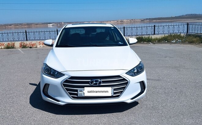 Hyundai Elantra 2017, 95,000 km - 2.0 л - Bakı