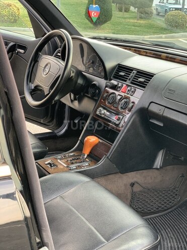 Mercedes C 230 2000, 170,000 km - 2.3 l - Bakı