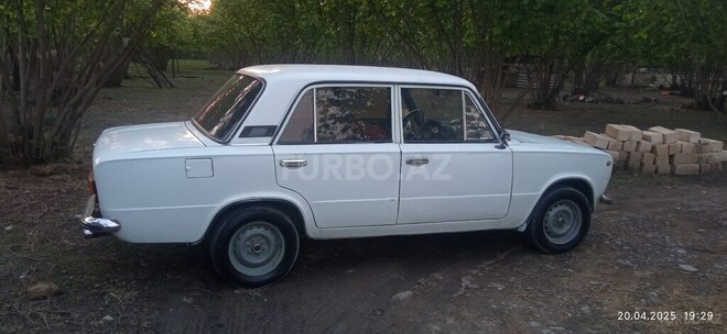LADA (VAZ) 2101 1978, 200,000 km - 1.5 l - Qəbələ