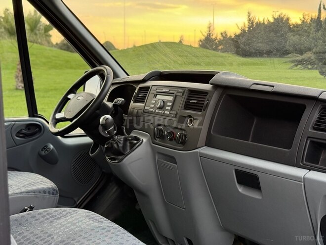 Ford Transit 2007, 135,000 km - 2.4 л - Bakı