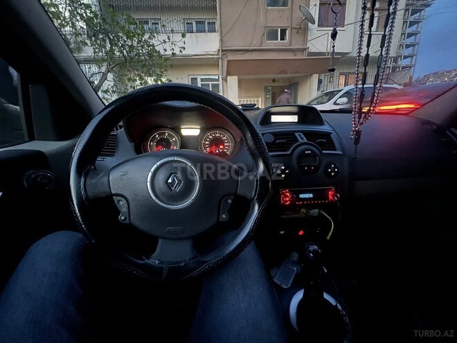 Renault Megane-5