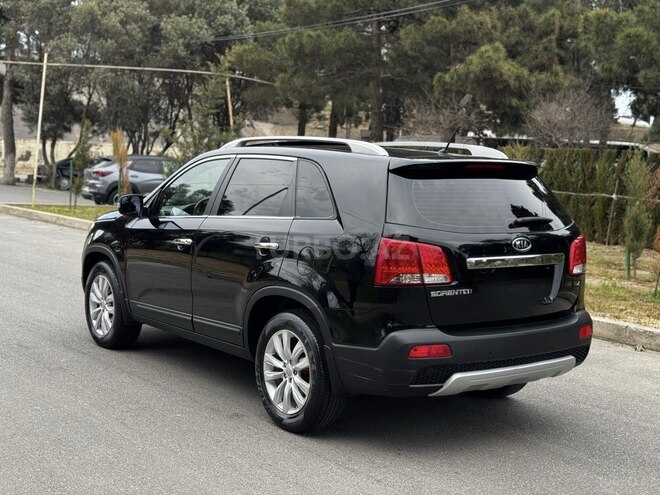 Kia Sorento 2011, 244,000 km - 2.0 l - Bakı