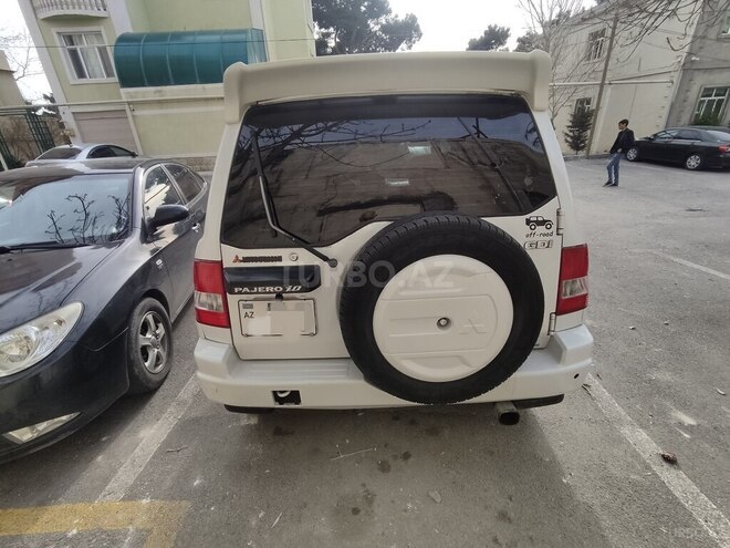 Mitsubishi Pajero io 2000, 248,000 km - 1.8 л - Bakı