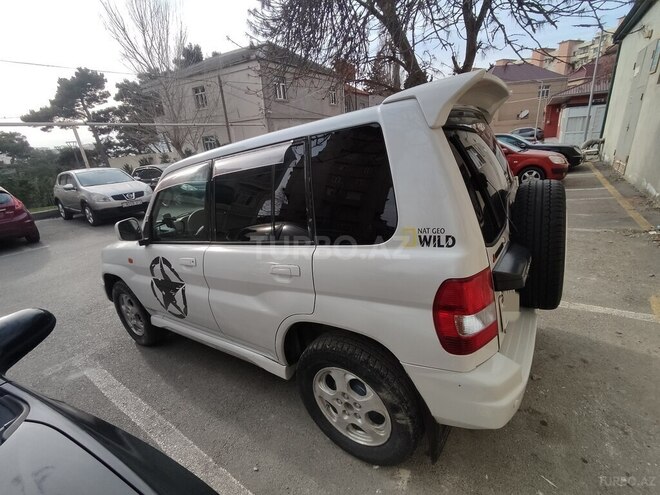 Mitsubishi Pajero io 2000, 248,000 km - 1.8 л - Bakı