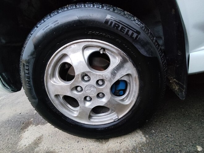 Mitsubishi Pajero io 2000, 248,000 km - 1.8 л - Bakı