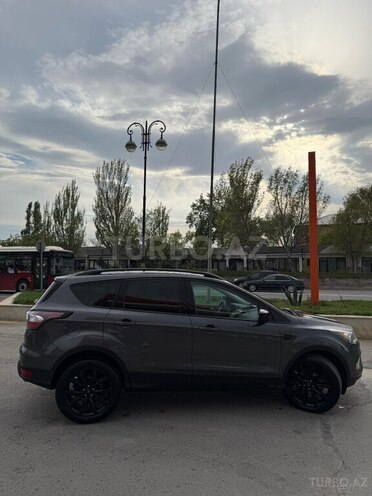 Ford Escape 2017, 300,000 km - 1.5 l - Bakı