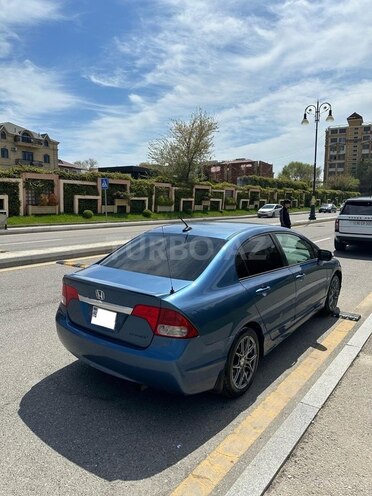 Honda Civic 2008, 240,000 km - 1.3 л - Bakı