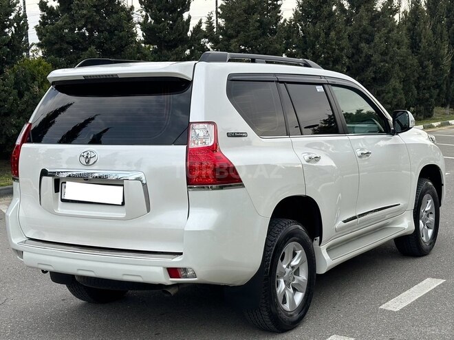 Toyota Land Cruiser Prado 2012, 82,000 km - 2.7 л - Bakı