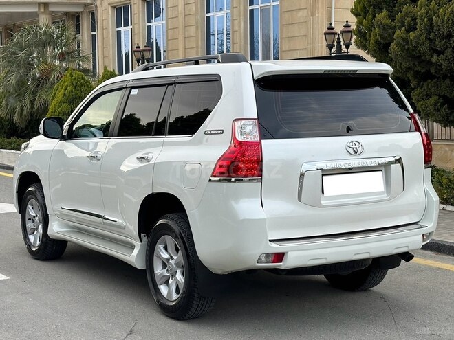 Toyota Land Cruiser Prado 2012, 82,000 km - 2.7 л - Bakı