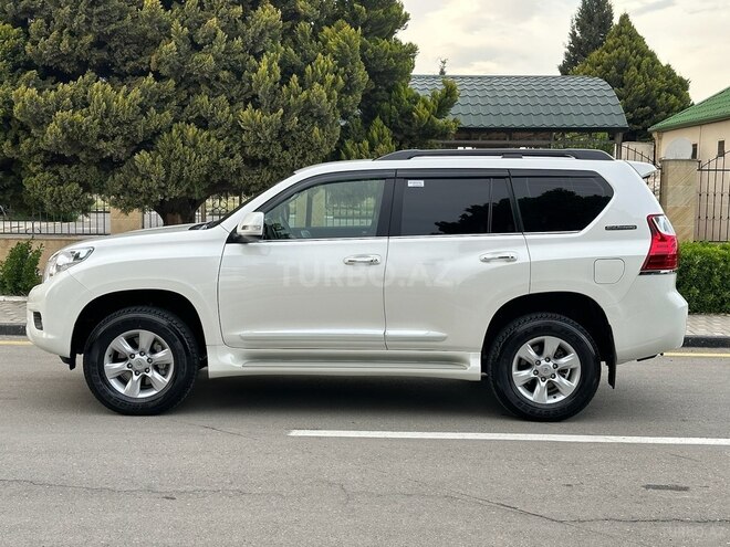 Toyota Land Cruiser Prado 2012, 82,000 km - 2.7 л - Bakı