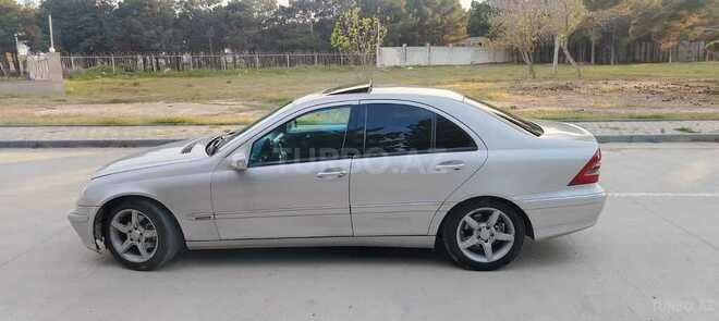 Mercedes C 200 2000, 234,765 km - 2.0 l - Bakı