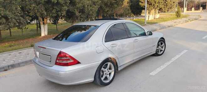 Mercedes C 200 2000, 234,765 km - 2.0 l - Bakı