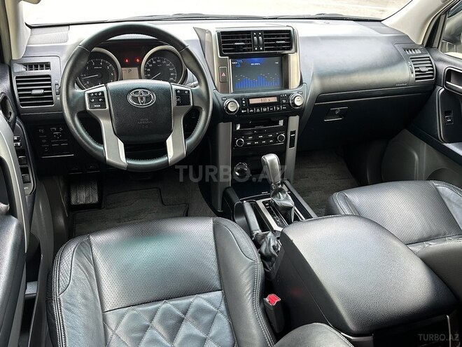 Toyota Land Cruiser Prado 2012, 82,000 km - 2.7 л - Bakı