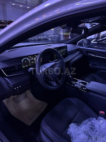 Toyota Camry-7