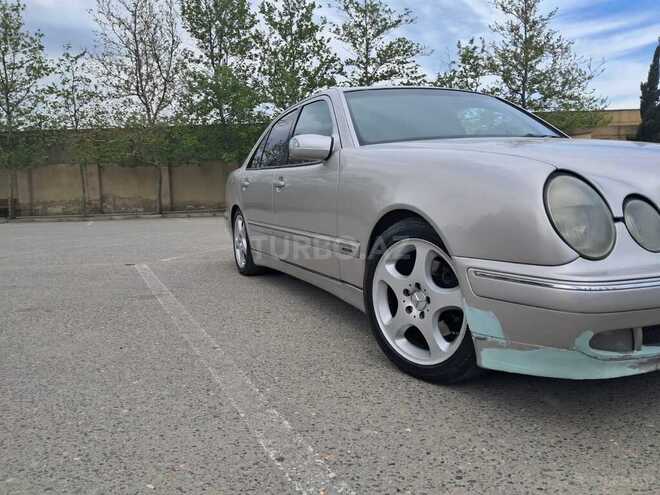 Mercedes E 270 2001, 697,000 km - 2.7 l - Bakı