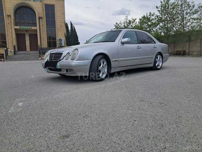 Mercedes E 270 2001, 697,000 km - 2.7 l - Bakı