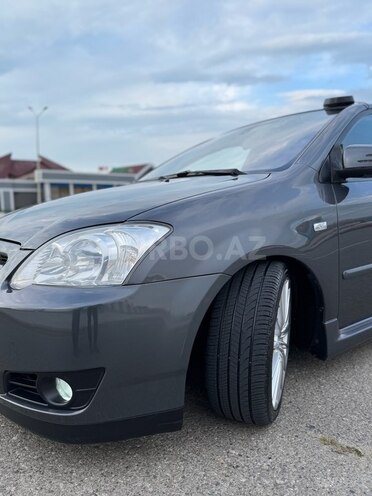 Toyota Corolla 2006, 285,400 km - 1.4 l - Sumqayıt
