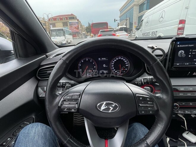 Hyundai Veloster 2019, 1,050,000 km - 1.6 l - Bakı