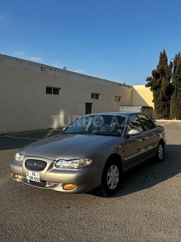 Hyundai Sonata-8