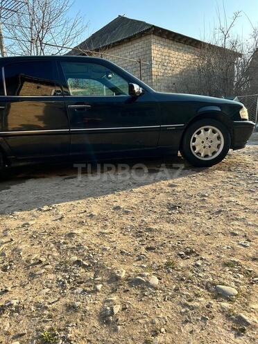 Mercedes C 230 1999, 400,000 km - 2.3 l - Salyan