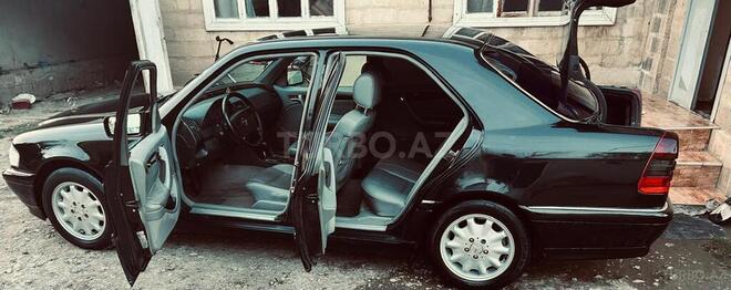 Mercedes C 230 1999, 400,000 km - 2.3 l - Salyan