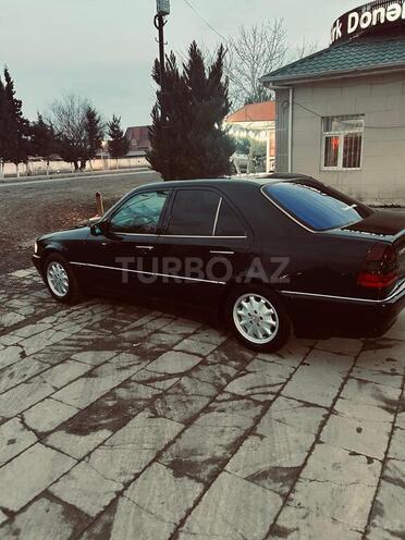 Mercedes C 230 1999, 400,000 km - 2.3 l - Salyan