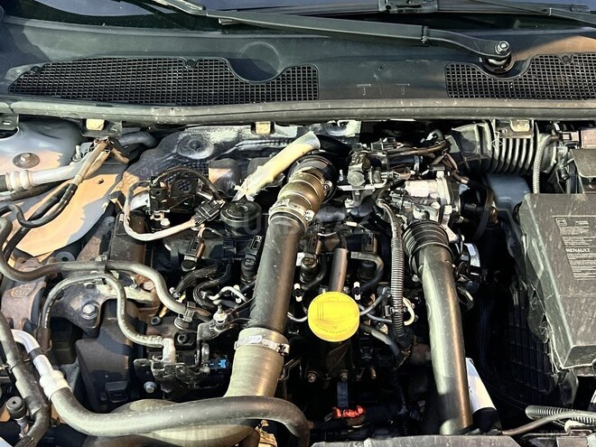 Renault Megane-19