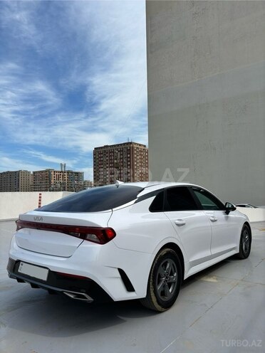 Kia K5-7