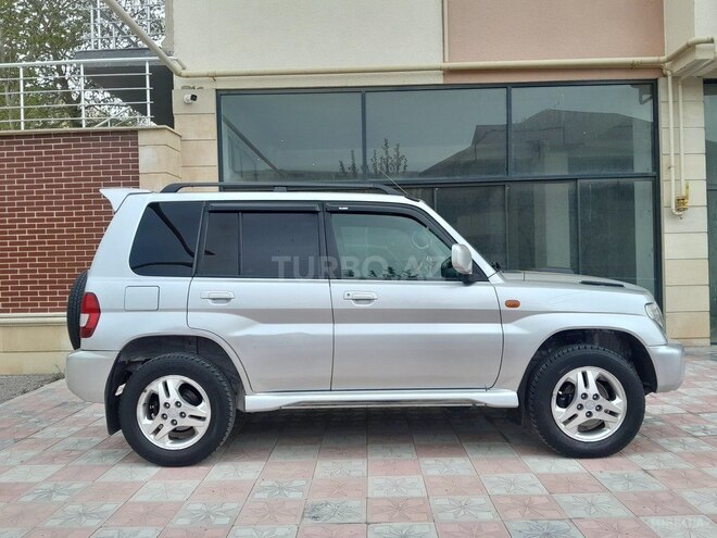 Mitsubishi Pajero io 2002, 240,000 km - 2.0 l - Bakı