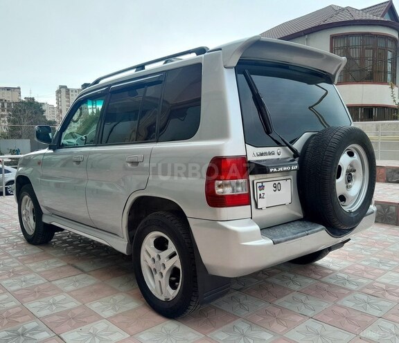 Mitsubishi Pajero io 2002, 240,000 km - 2.0 l - Bakı