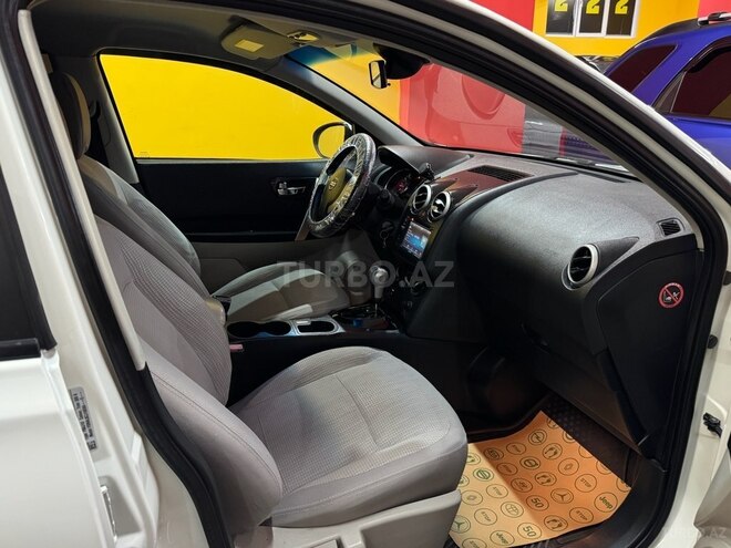 Nissan Qashqai 2011, 180,000 km - 2.0 л - Sumqayıt