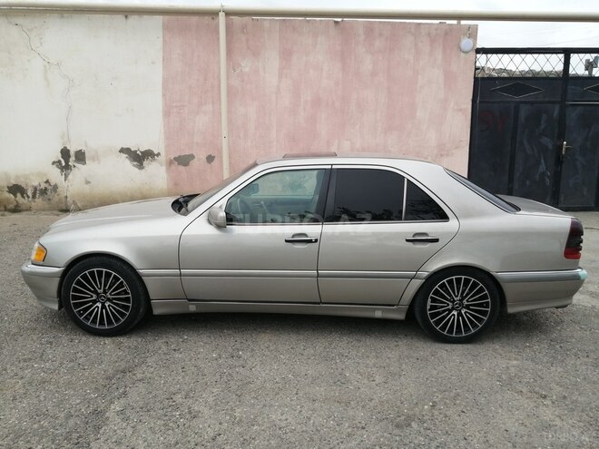 Mercedes C 230 1999, 533,050 km - 2.3 l - Bakı