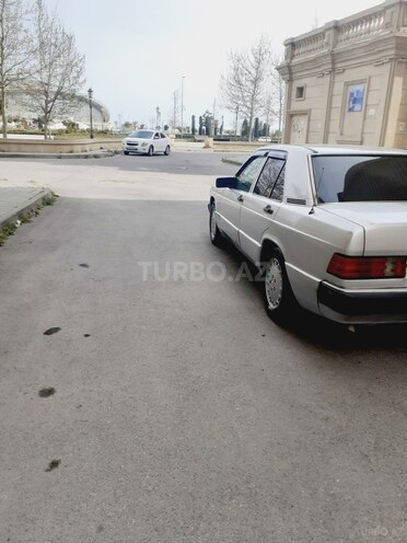 Mercedes 190 1993, 280,000 km - 2.0 л - Bakı