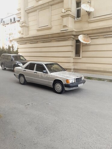 Mercedes 190 1993, 280,000 km - 2.0 л - Bakı