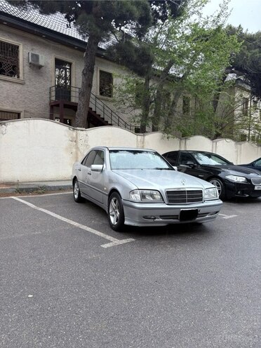Mercedes C 240 1998, 291,000 km - 2.4 l - Bakı