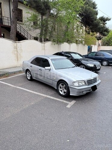 Mercedes C 240 1998, 291,000 km - 2.4 l - Bakı