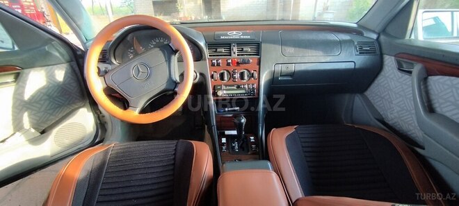 Mercedes C 180 1994, 403,000 km - 1.8 л - Salyan