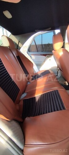 Mercedes C 180 1994, 403,000 km - 1.8 л - Salyan