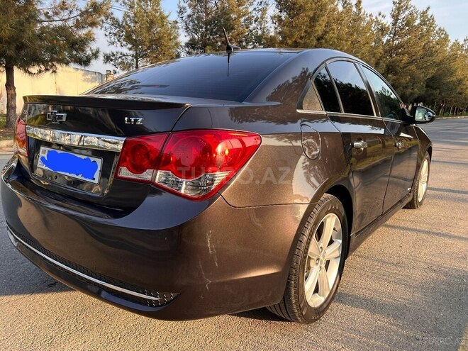 Chevrolet Cruze 2013, 272,000 km - 1.4 l - Şirvan