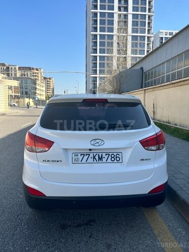 Hyundai ix35 2014, 180,000 km - 2.0 l - Bakı