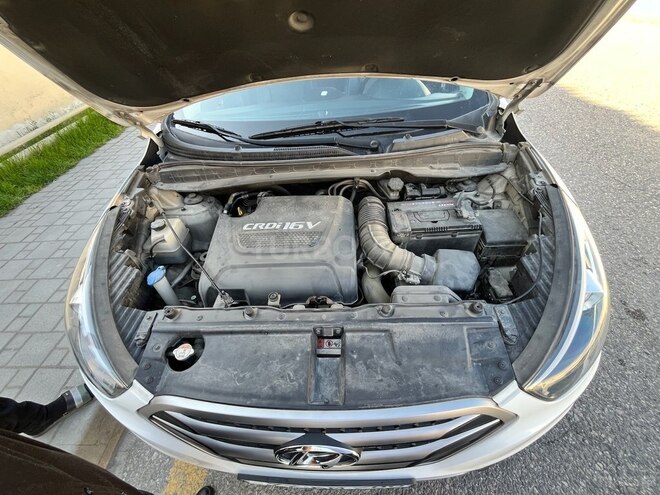Hyundai ix35 2014, 180,000 km - 2.0 l - Bakı