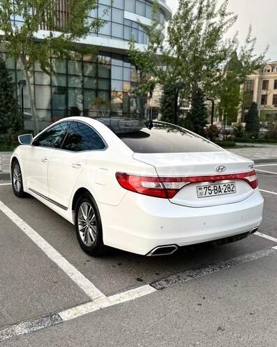 Hyundai Grandeur 2014, 218,000 km - 2.2 l - Bakı
