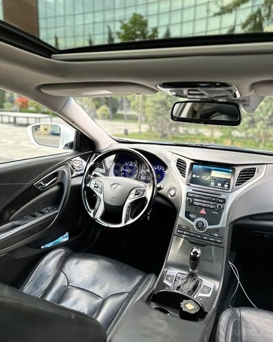 Hyundai Grandeur 2014, 218,000 km - 2.2 l - Bakı