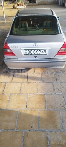 Mercedes C 180 1994, 403,000 km - 1.8 л - Salyan
