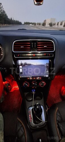 Volkswagen Polo 2012, 294,000 km - 1.6 л - Bakı