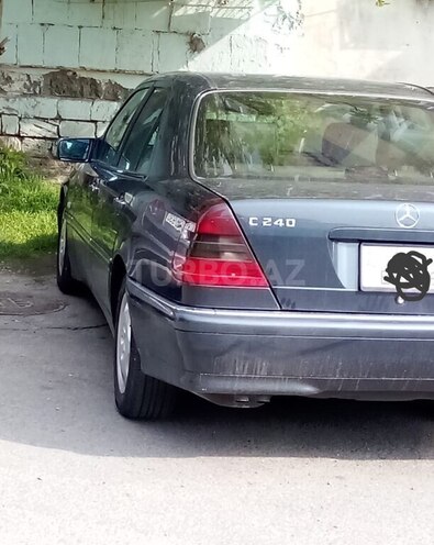Mercedes C 240 2000, 350,000 km - 2.4 l - Göyçay