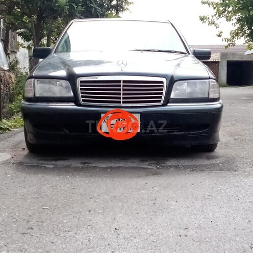 Mercedes C 240 2000, 350,000 km - 2.4 l - Göyçay