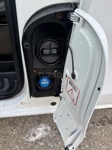 Mercedes Vito 114 2018, 309,000 km - 2.2 l - Bakı