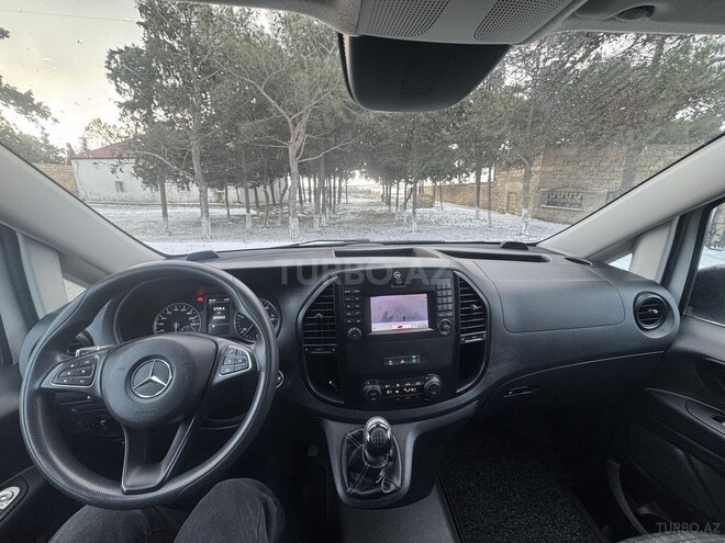 Mercedes Vito 114 2018, 309,000 km - 2.2 l - Bakı