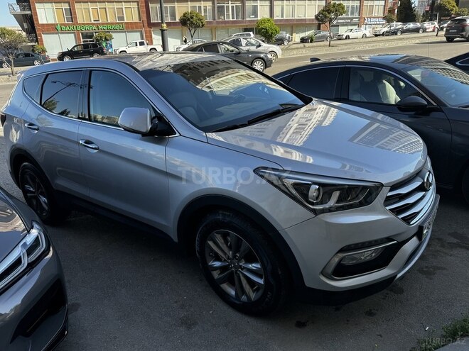 Hyundai Santa Fe-4